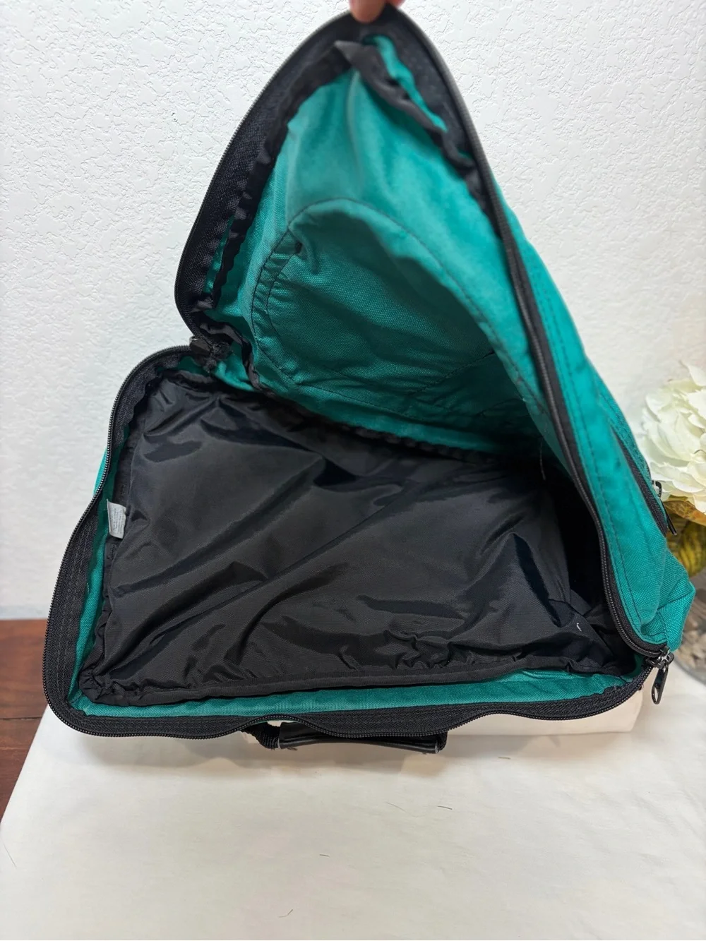 Eddie Bauer Expedition Outfitters Convertible Backpack Travel Bag Teal Briefcase